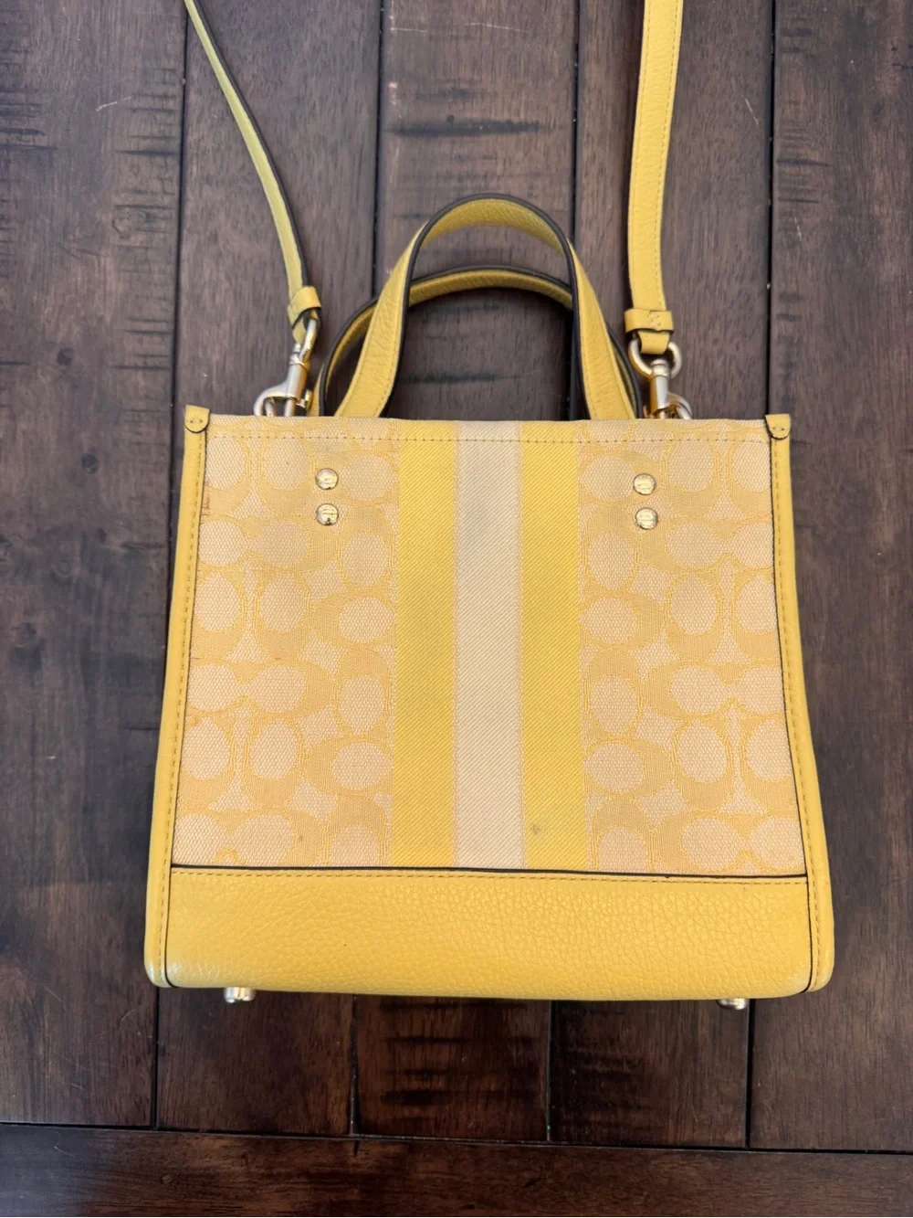 Coach Dempsey Tote 22” Signature C Jacquard Yellow Double Handle Shoulder Purse - Picture 5 of 15
